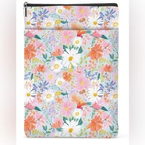 ❤️ Pastel Floral Book Sleeve Pouch